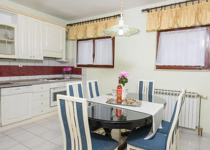 Lejlighed Lucy's Place *